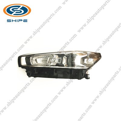 Limyè tèt pou Tiggo 8